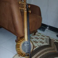 کمانچه پشت بسته
