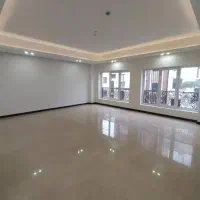 آپارتمان 185متری/ ۳ خواب / دو نبش / مرکز شهر