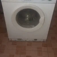 لباس شویی آمریکایی