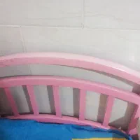 تخت وکمد