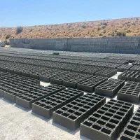 بلوک لیکا و دیواری. مصالح ساختمانی
