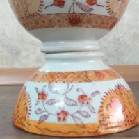 کاسه چینی و فنجان قدیمی
