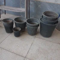 گلدان پلاستیکی