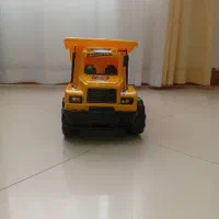 کامیون اسباب بازی