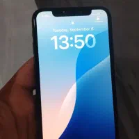 ایفون xs