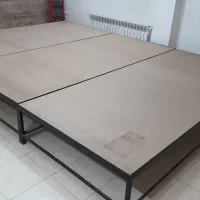 تخت فلزی با روکش نئوپان مناسب فرش فروشی و باغ