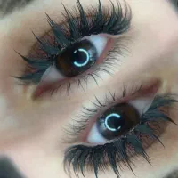 خدمات اکستنشن مژه و کاشت مژه بصورت تخصصی