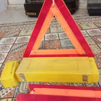 مثلث خطر خودرو و ماشین شبرنگ