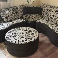مبل چهار میلیون پنج نفره