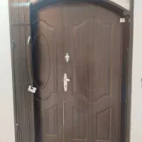 درب ورودی آپارتمان و محافظ آکاردئونی