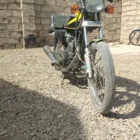 200سی سی|موتورسیکلت|کورین, |دیوار
