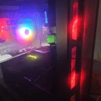 سیستم گیمینگ با دو مانیتور