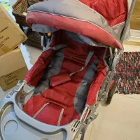 کالسکه کودک در حد نو