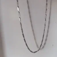گردنبند و دستبند