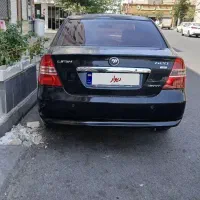 لیفان ۶۲۰موتور۱۸۰۰ بی رنگ