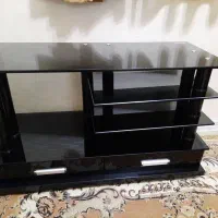 میز شیشه ای تلویزیون