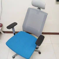 صندلی و میز اداری
