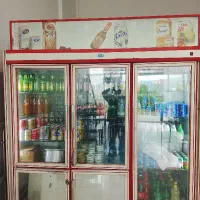 یخچال سه دره برای نوشیدنی