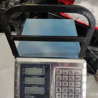 ترازو ۷۰ کیلو دیجیتال گارد دار ، نو
