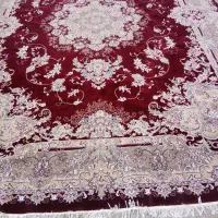 یک فرش ۱۲متری