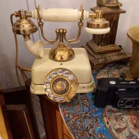 تلفن قدیمی