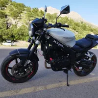 موتور هیوسانگ استریت 250