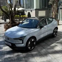 ولوو ex30