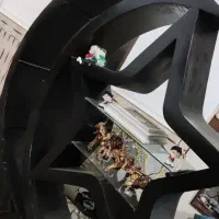 ویترین ماه و ستاره