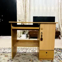 میز کامپیوتر
