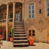 ملک-کلنگی-100-متر-پیروزی-کریمشاهیان