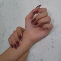 کاشت ناخن ۱۵۰ تومان