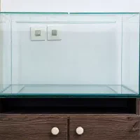 شیشه آکواریوم