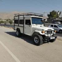 تویوتا لندکروز 2f