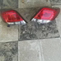 چراغ خطر عقب دنا