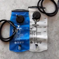 کمل بک caracal اورجینال