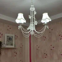 لوستر به همراه دیوار کوب