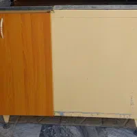 یک عد  کابینت زمینی