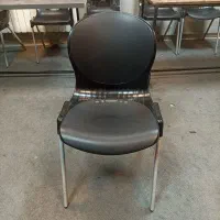 فروش ۲۸ عدد صندلی پلاستیکی ناصر (در حد نو)