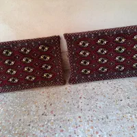 یک جفت پشتی فرشی