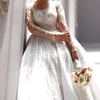 لباس عروس مزون هستی