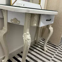 میز ارایشی کنسول