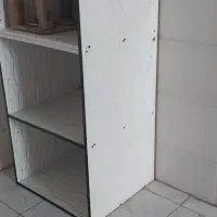 قفسه چوبی