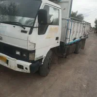 هیوندا مدل ۸۲ همه چی صفر