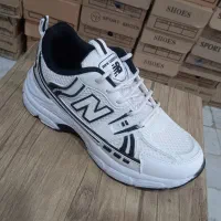 انواع کتونی مهک نبش گلبرگ۱۰