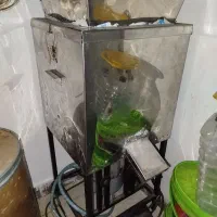 دستگاه آب گوجه گیری