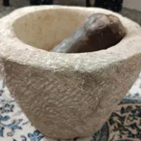 هاون سنگی بزرگ قدیمی کاملا سالم