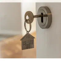 آپارتمان ۶۴ متری. تک واحدی. فول امکانات. با بالکن