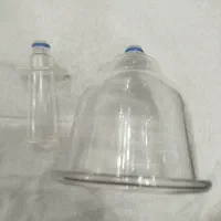 حجامت توسط اقا