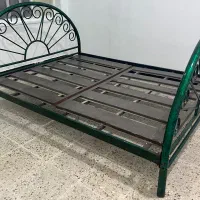 تخت دو نفره شیکوتمیز