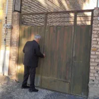 زمین تجاری  تیران ،طالقانی شمالی منطقه ۲